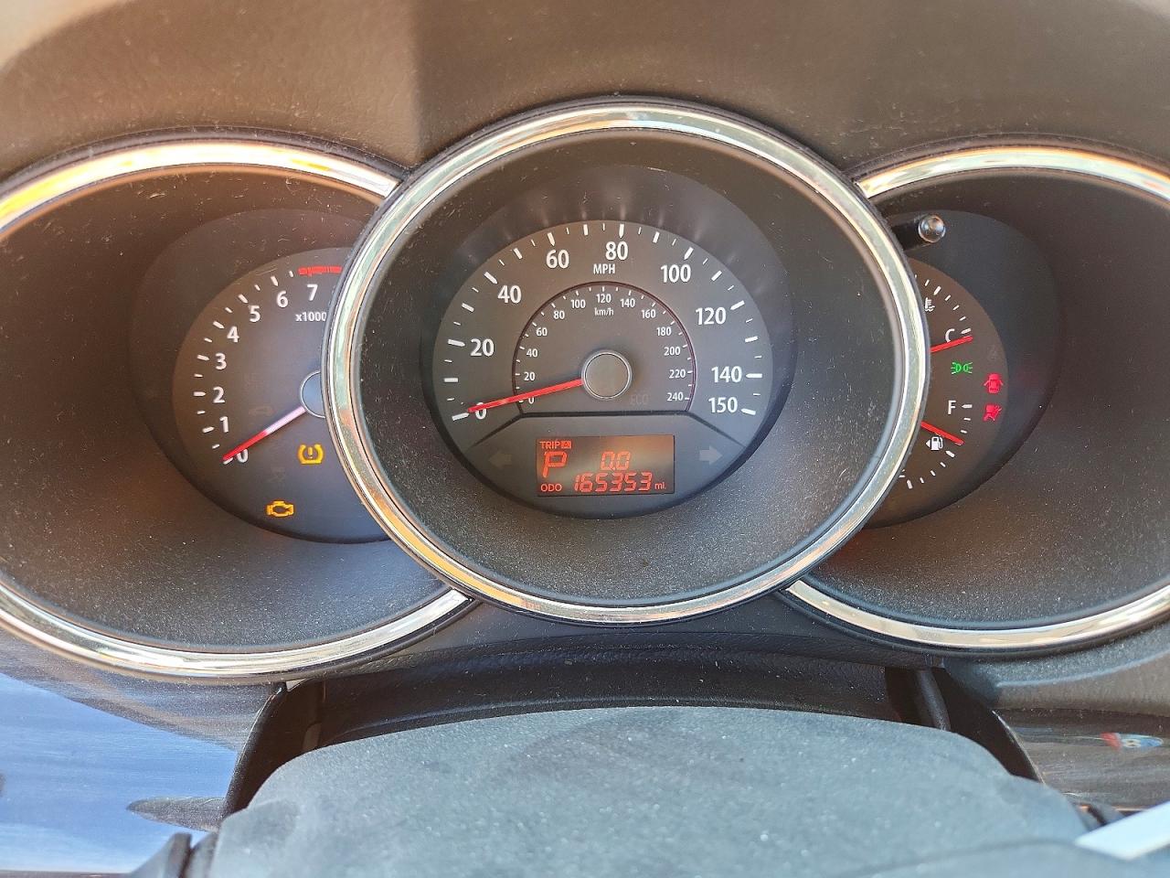 2013 KIA SORENTO LX photo 25