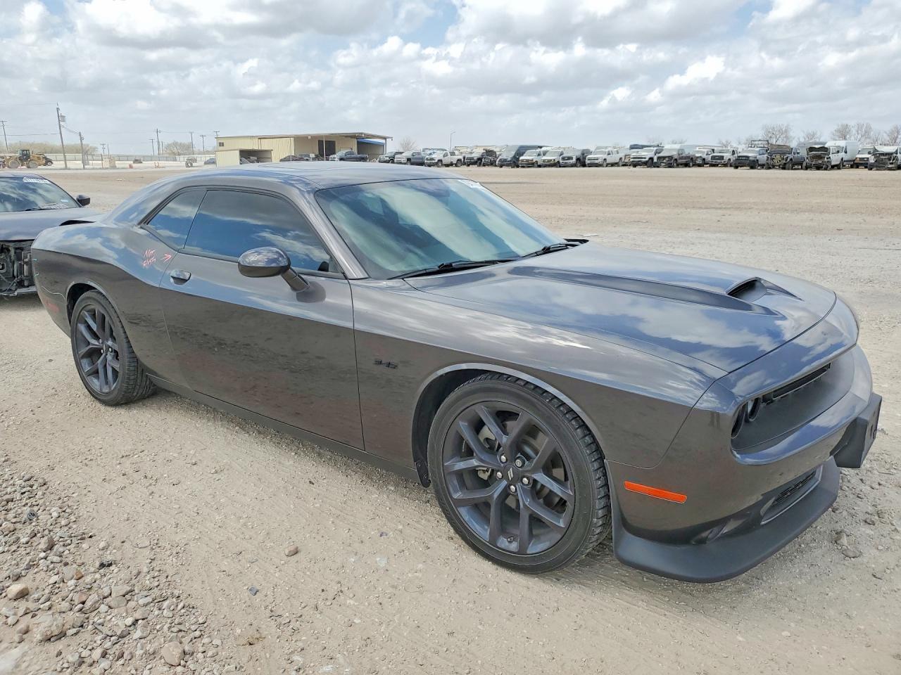 2023 DODGE CHALLENGER R photo 4