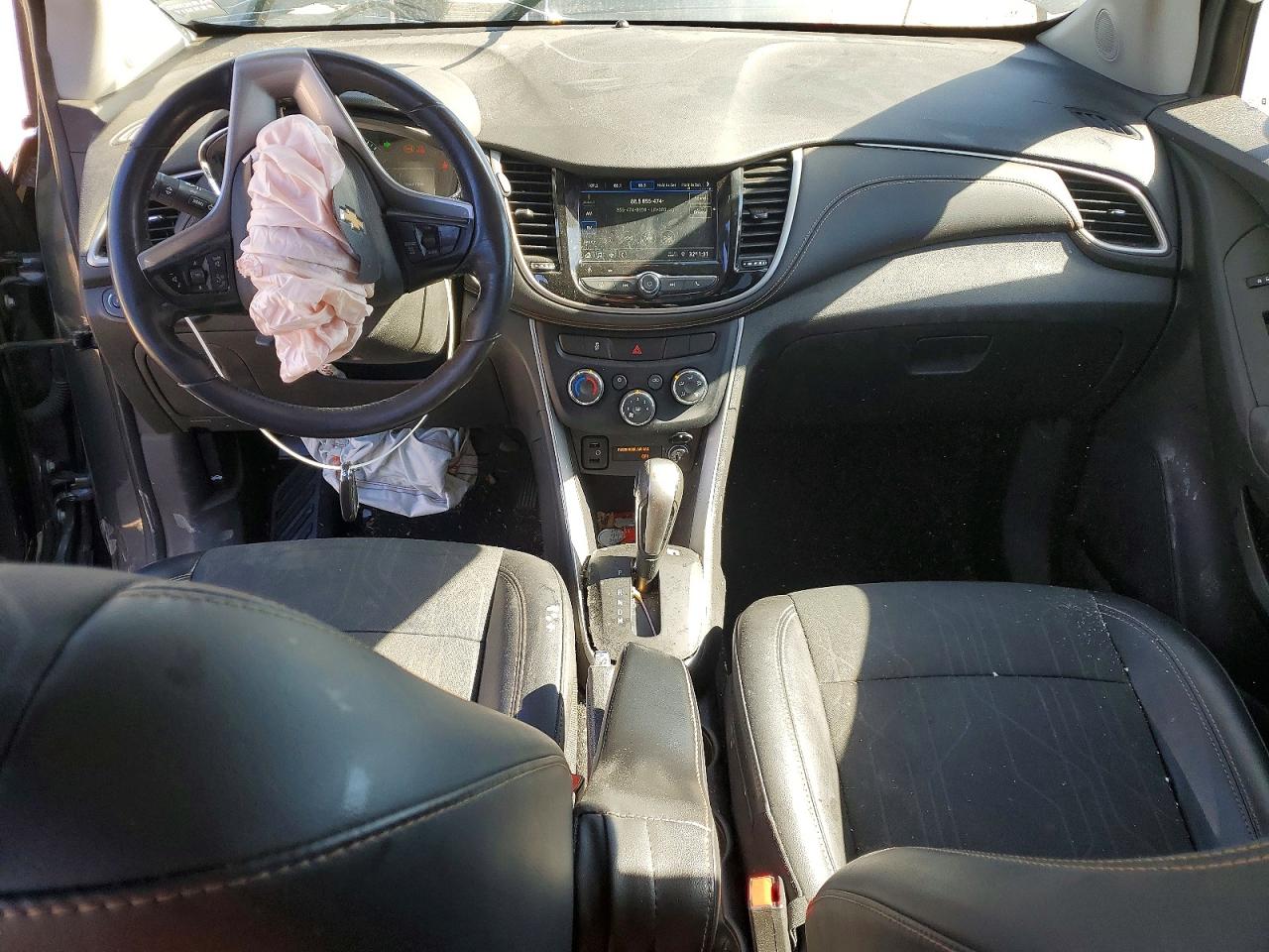 2019 CHEVROLET TRAX 1LT photo 8