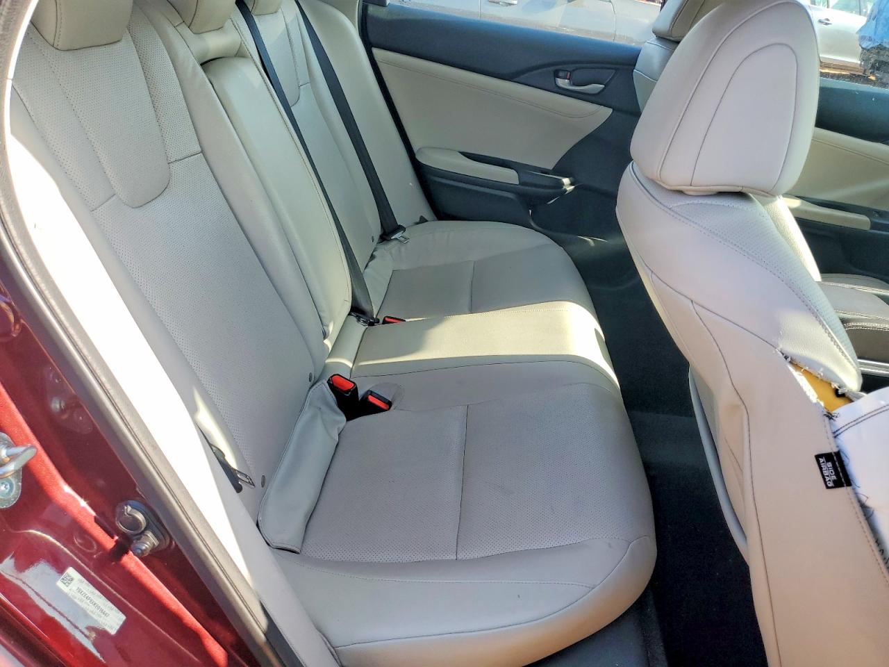 2019 HONDA INSIGHT TOURING photo 19