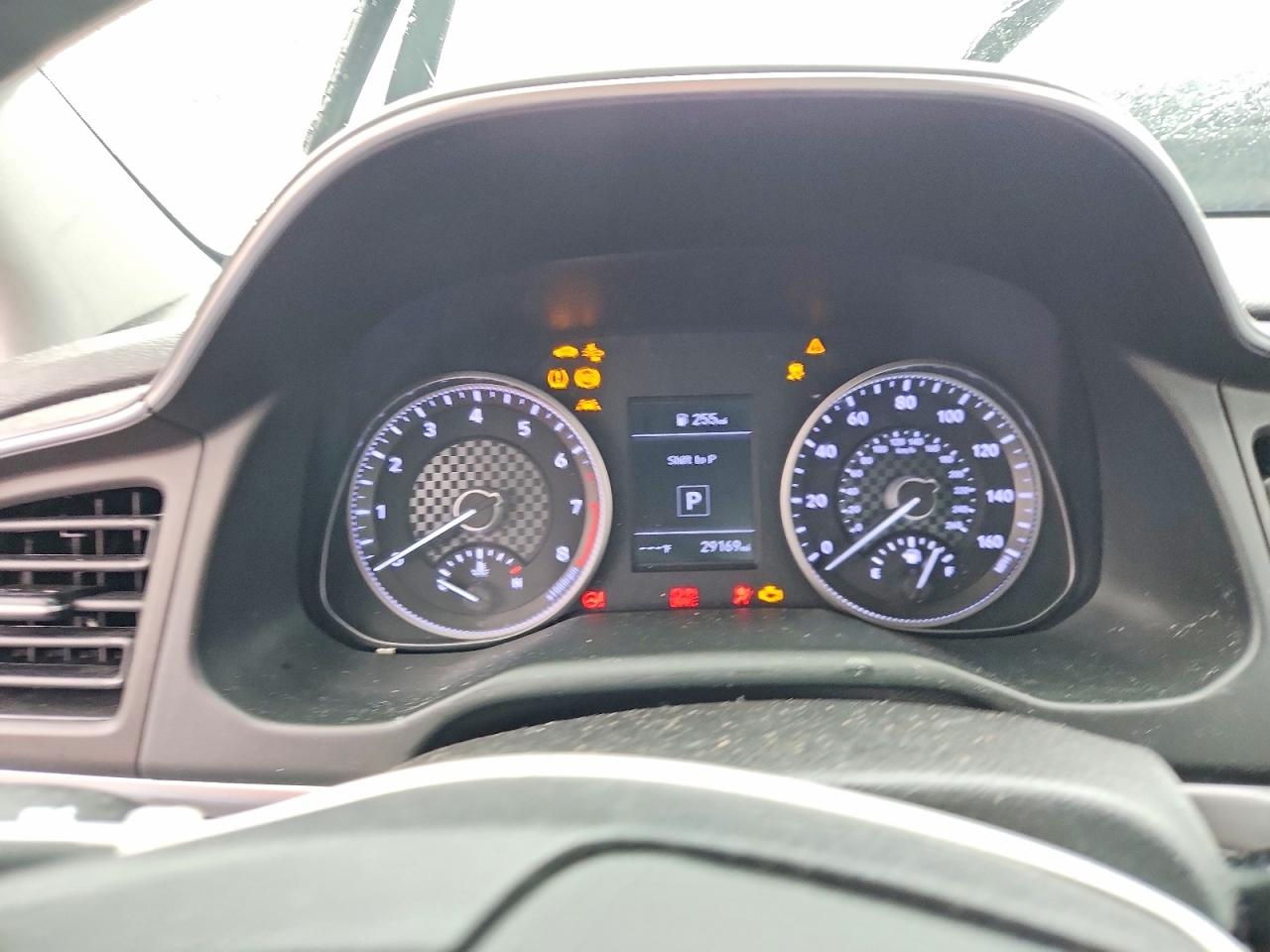 2020 HYUNDAI ELANTRA VALUE EDITION photo 9