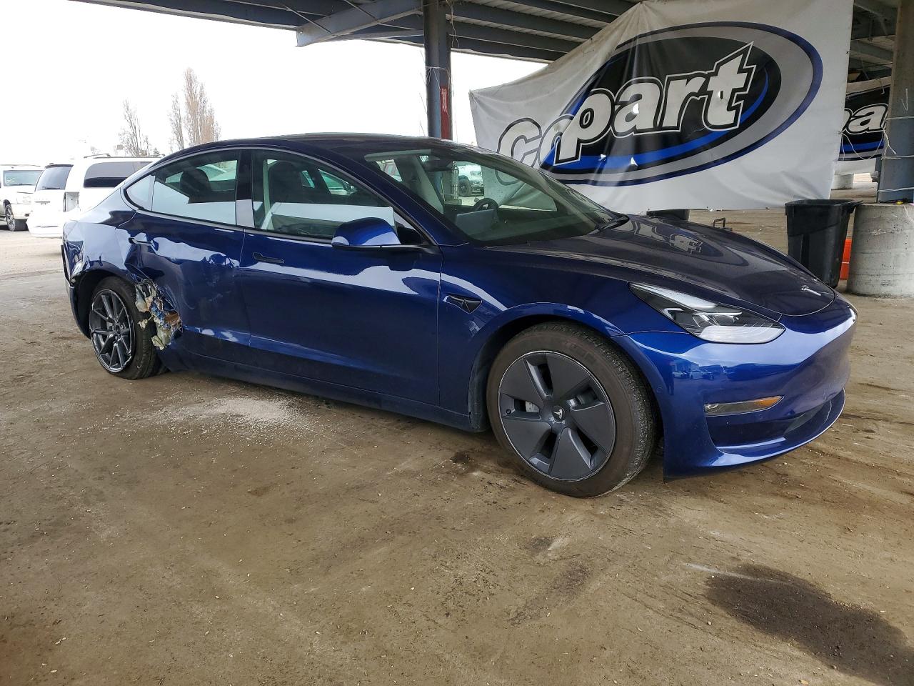 2022 TESLA MODEL 3 photo 10