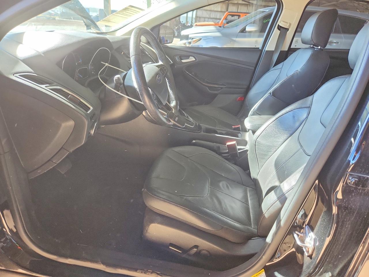 2015 FORD FOCUS TITANIUM photo 13