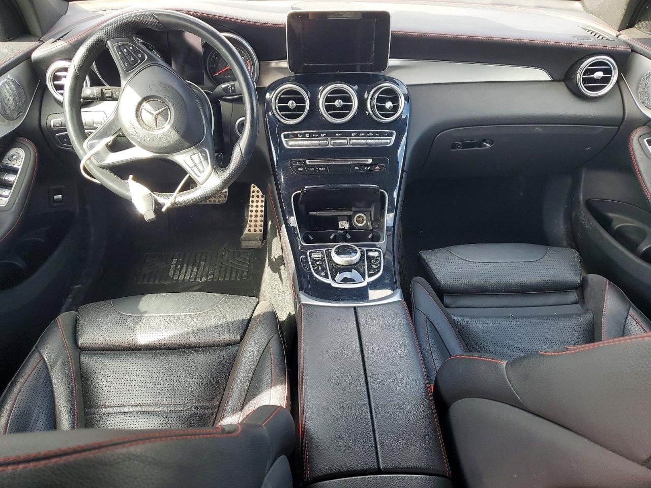 2018 MERCEDES-BENZ GLC photo 22