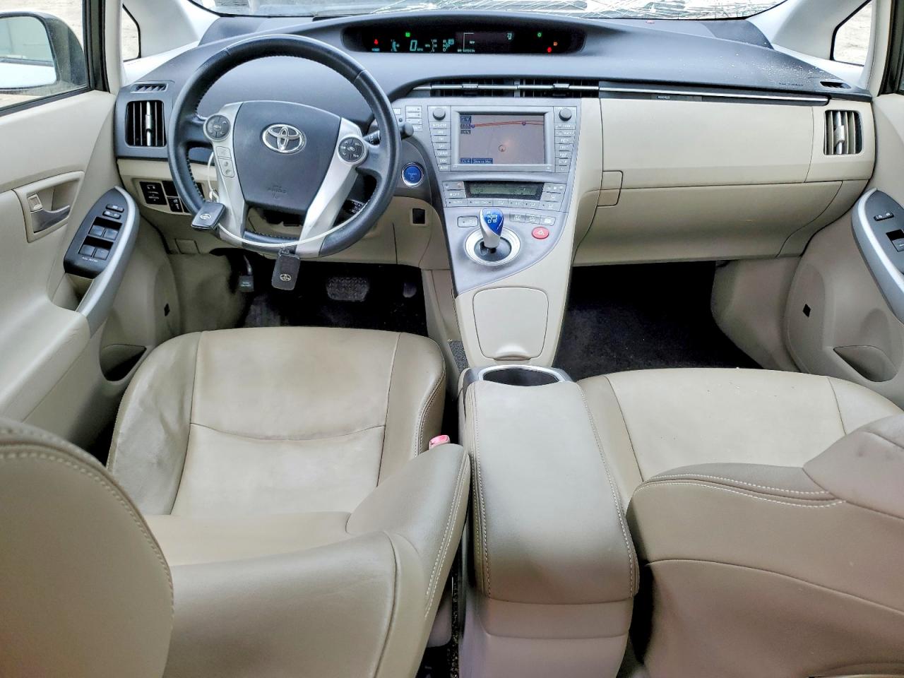 2012 TOYOTA PRIUS photo 15