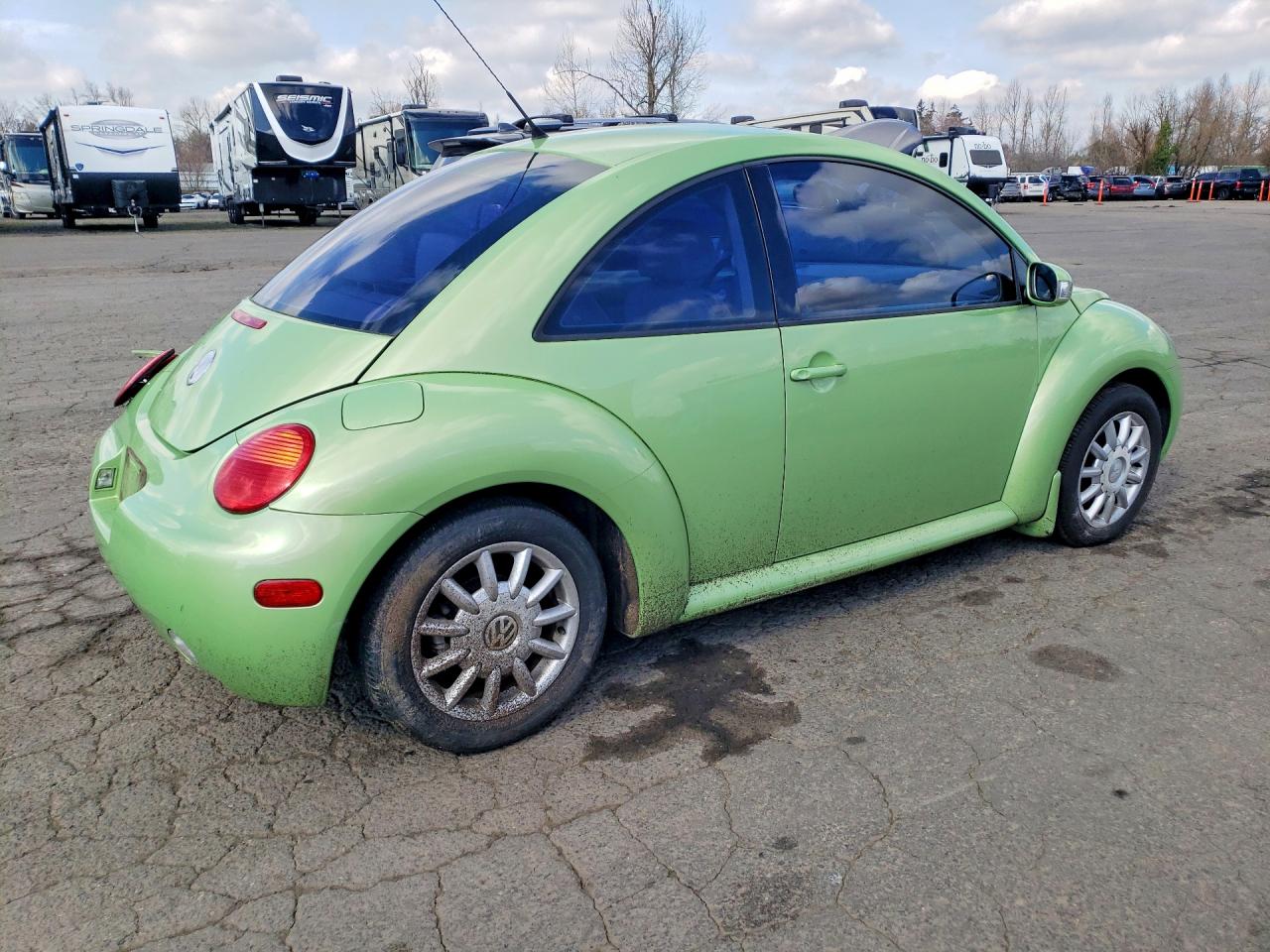 2005 VOLKSWAGEN NEW BEETLE GLS TDI photo 5