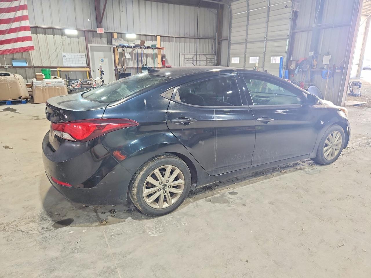 2014 HYUNDAI ELANTRA SE photo 3