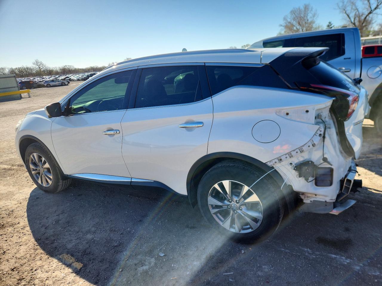 2018 NISSAN MURANO photo 2