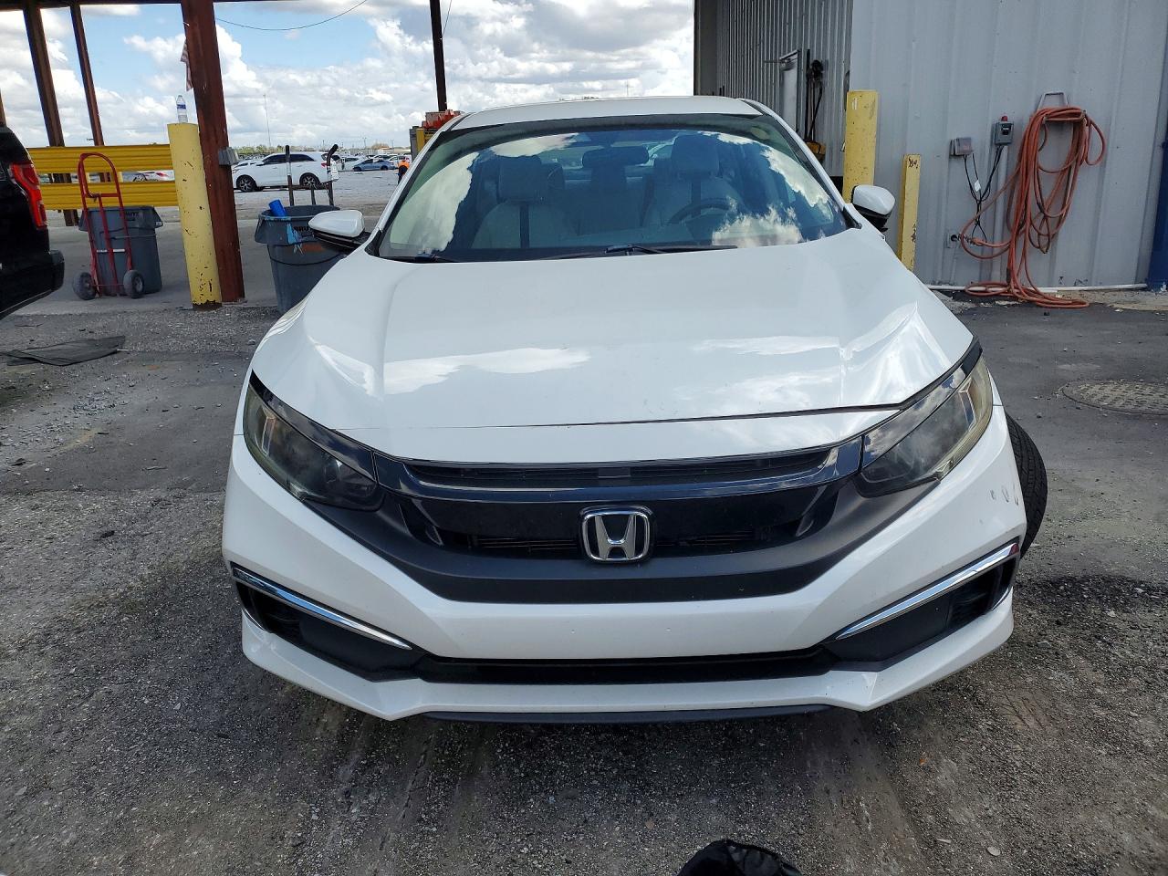 2020 HONDA CIVIC LX photo 5