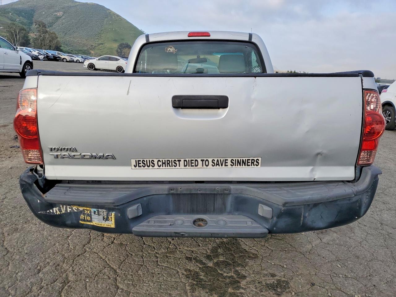 2006 TOYOTA TACOMA BASE photo 6