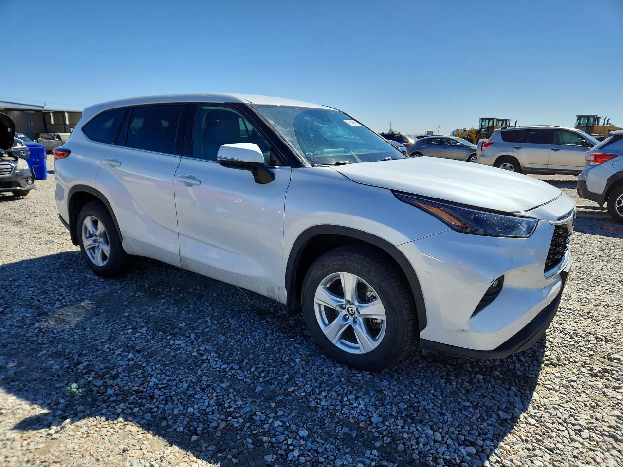 2022 TOYOTA HIGHLANDER LE photo 7