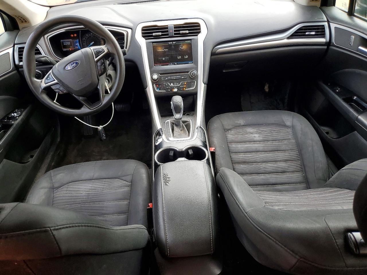 2016 FORD FUSION SE photo 22