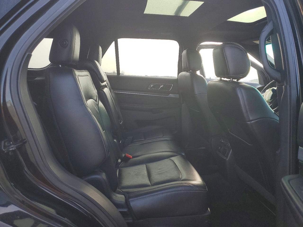 2016 FORD EXPLORER LIMITED photo 11