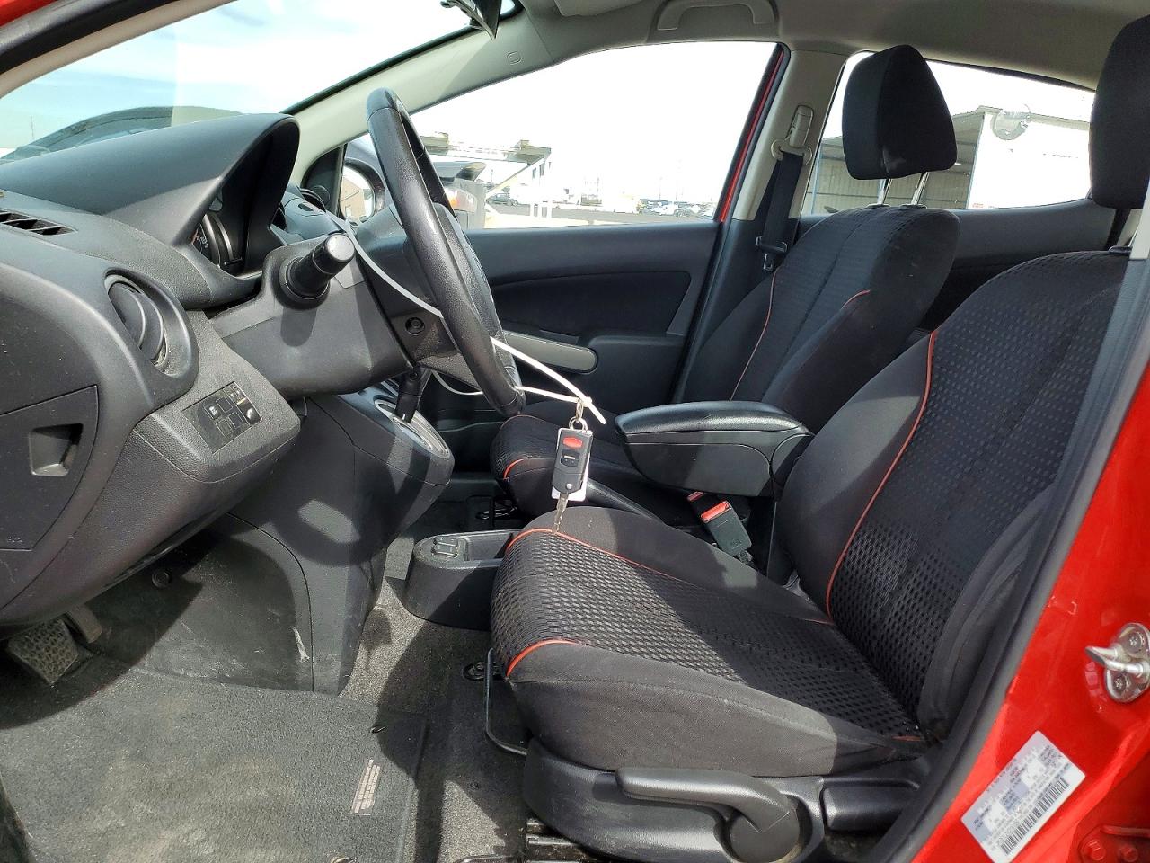 2012 MAZDA MAZDA2 photo 7