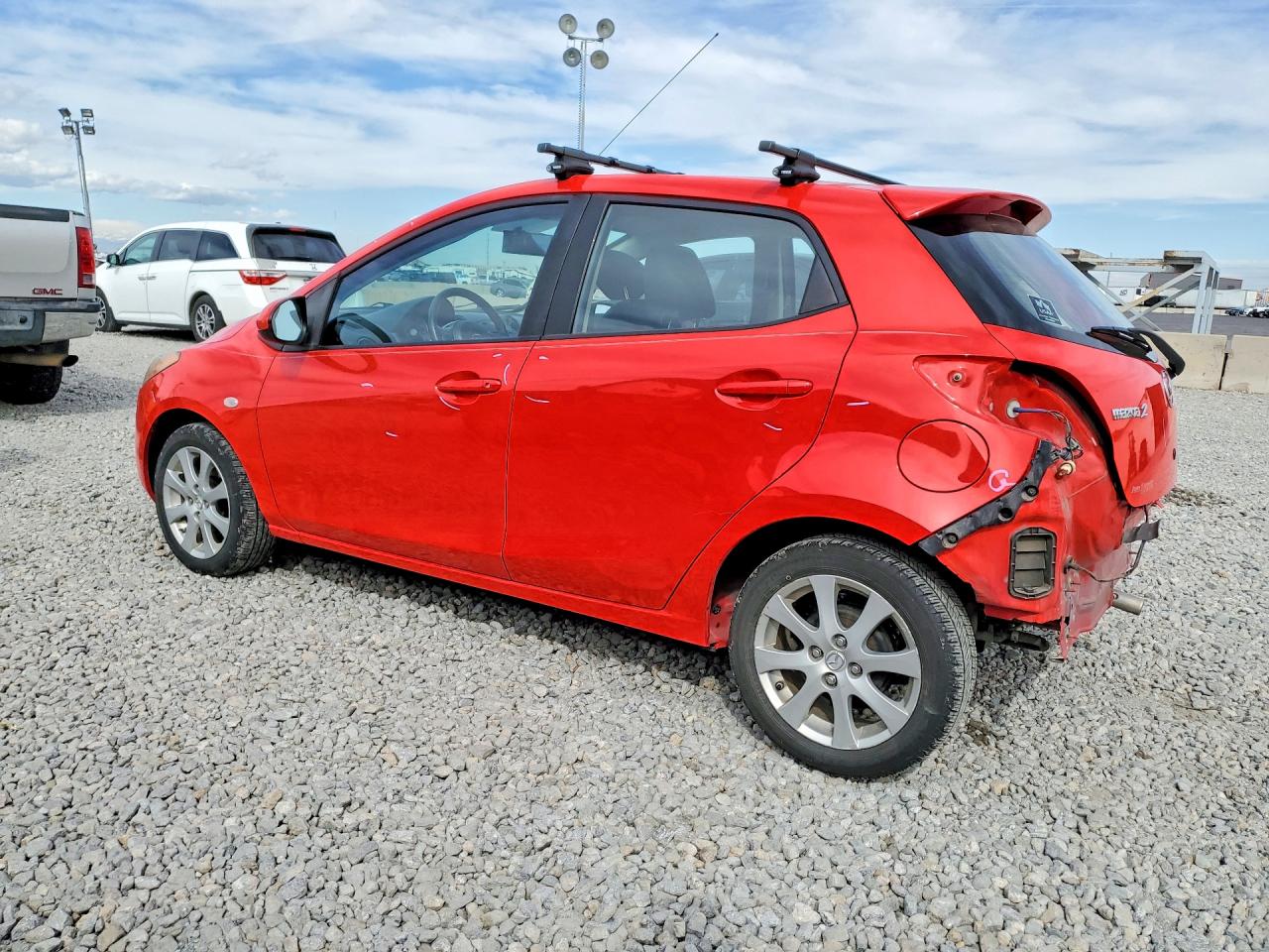2012 MAZDA MAZDA2 photo 2