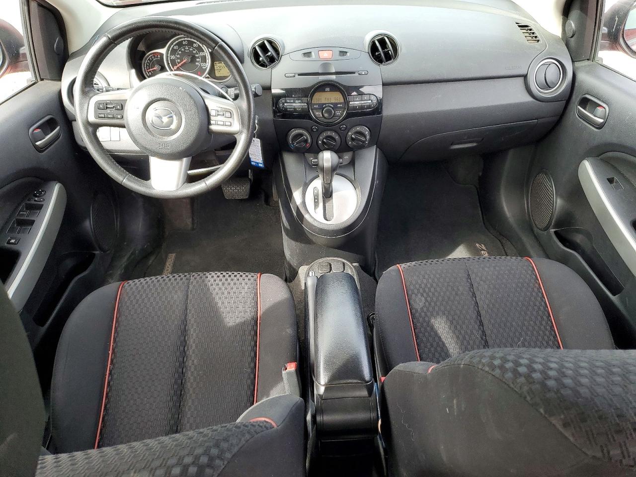 2012 MAZDA MAZDA2 photo 8