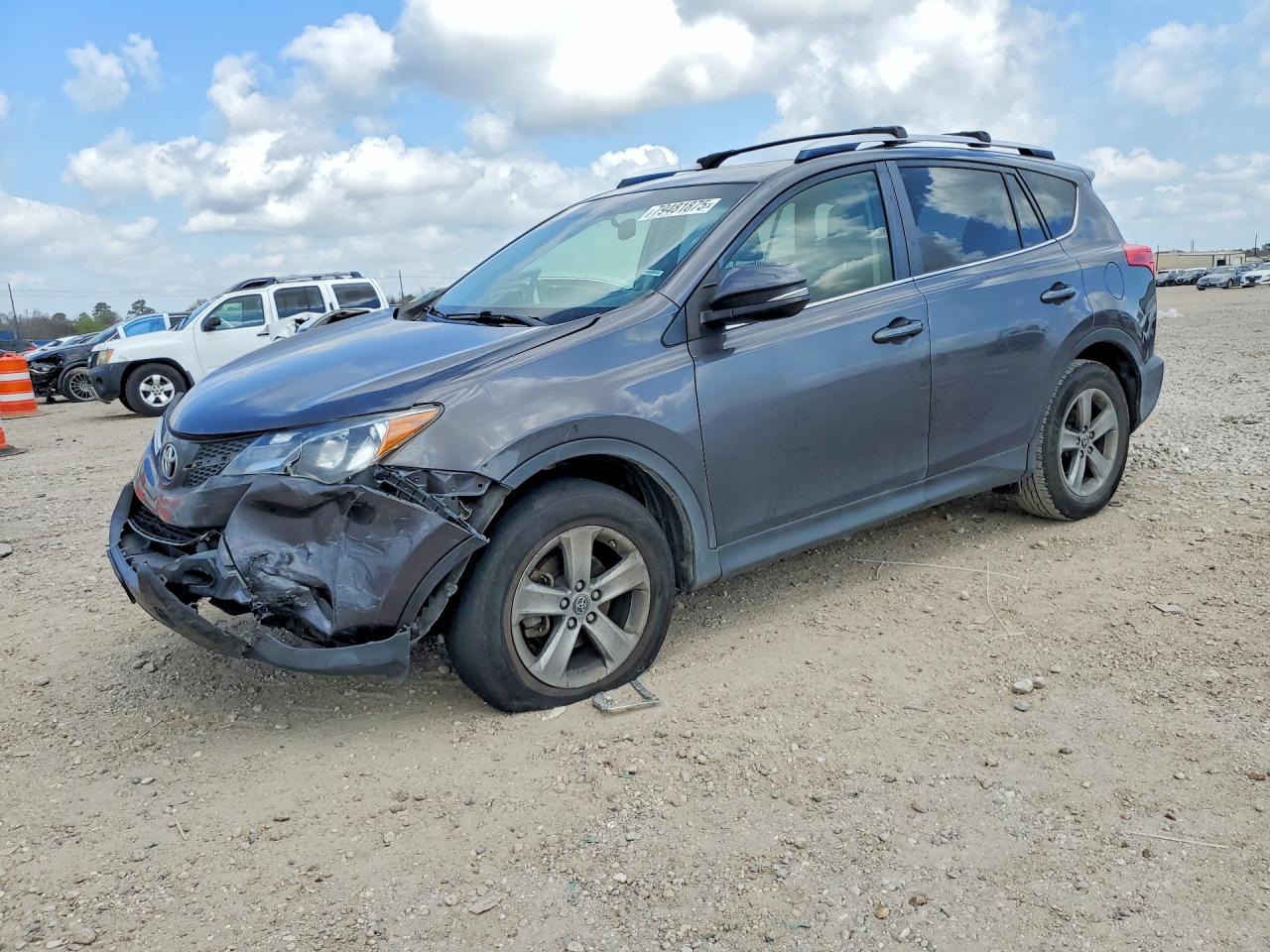 2015 TOYOTA RAV4