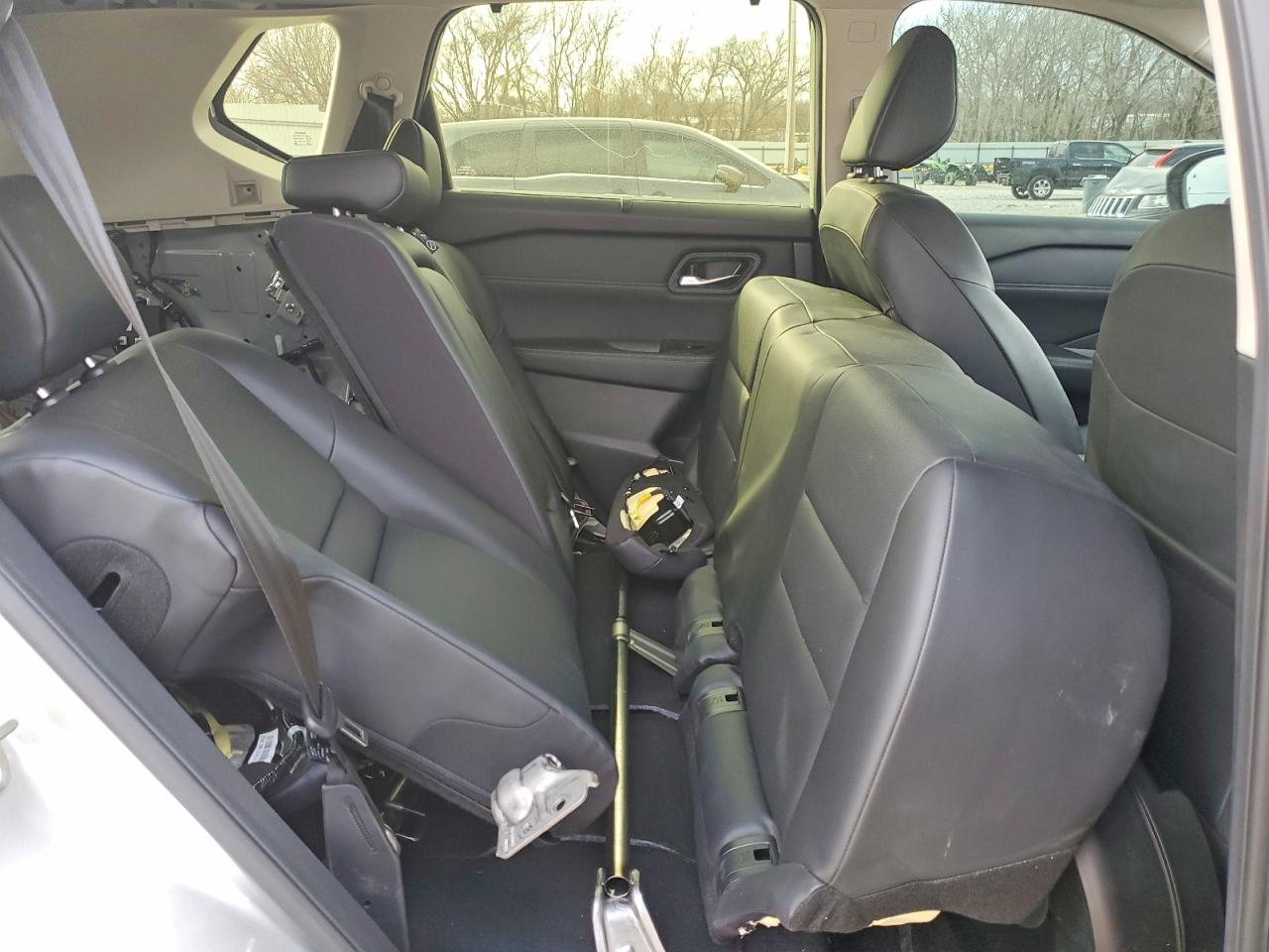 2024 NISSAN ROGUE SV photo 21