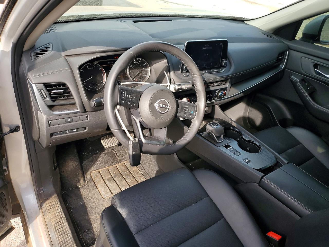 2024 NISSAN ROGUE SV photo 15