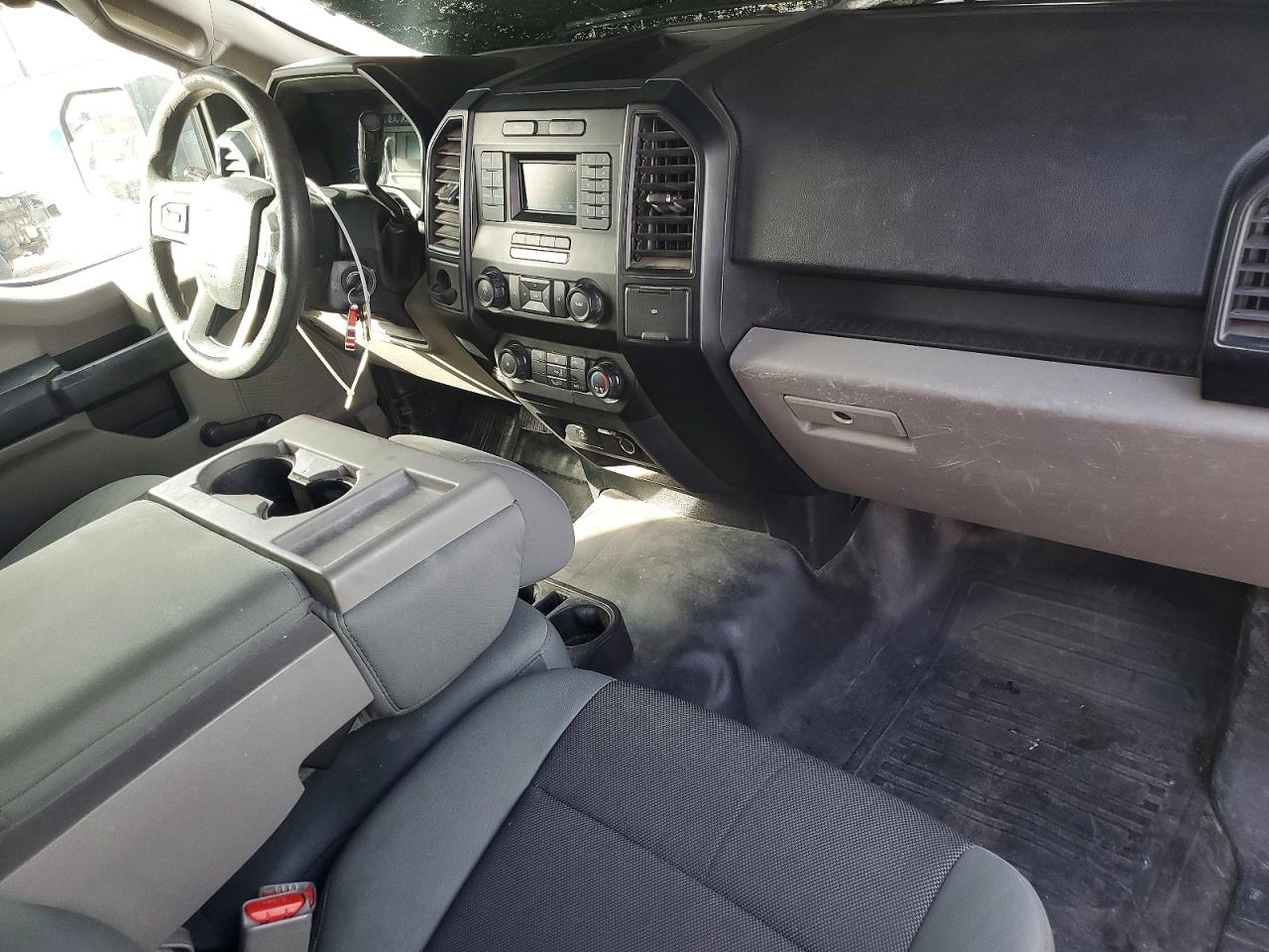 2016 FORD F150 photo 15