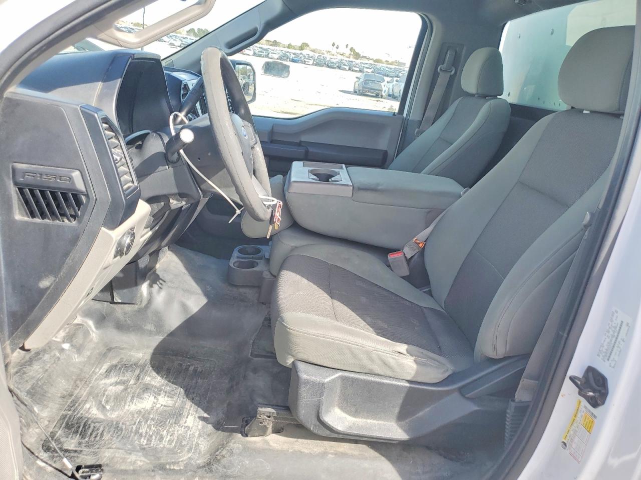 2016 FORD F150 photo 13