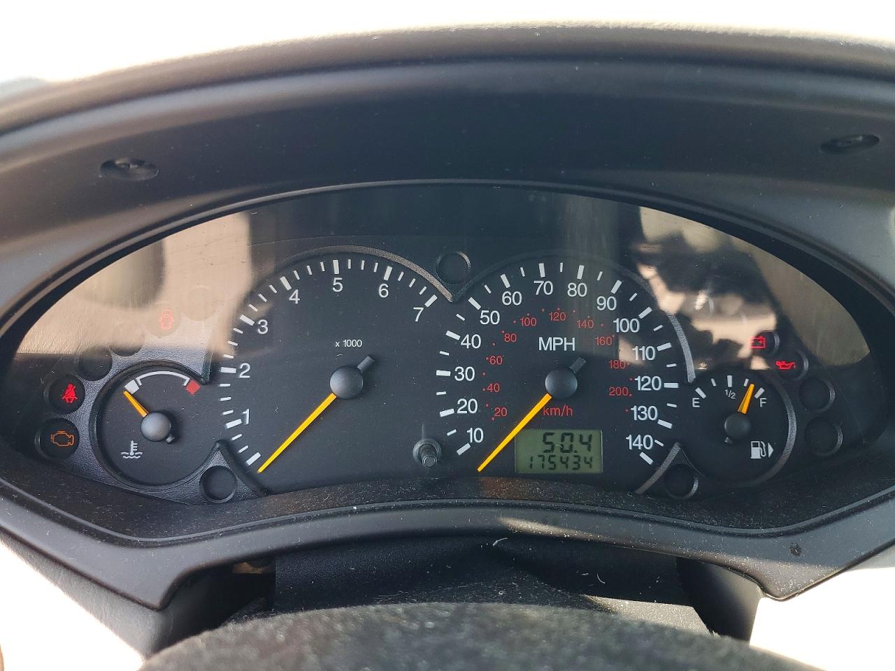 2004 FORD FOCUS ZX5 photo 9