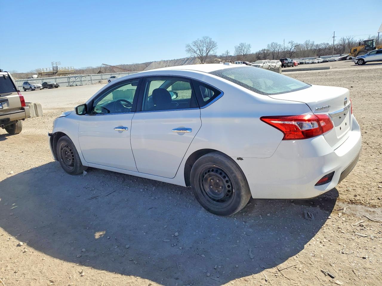 2017 NISSAN SENTRA SV photo 3