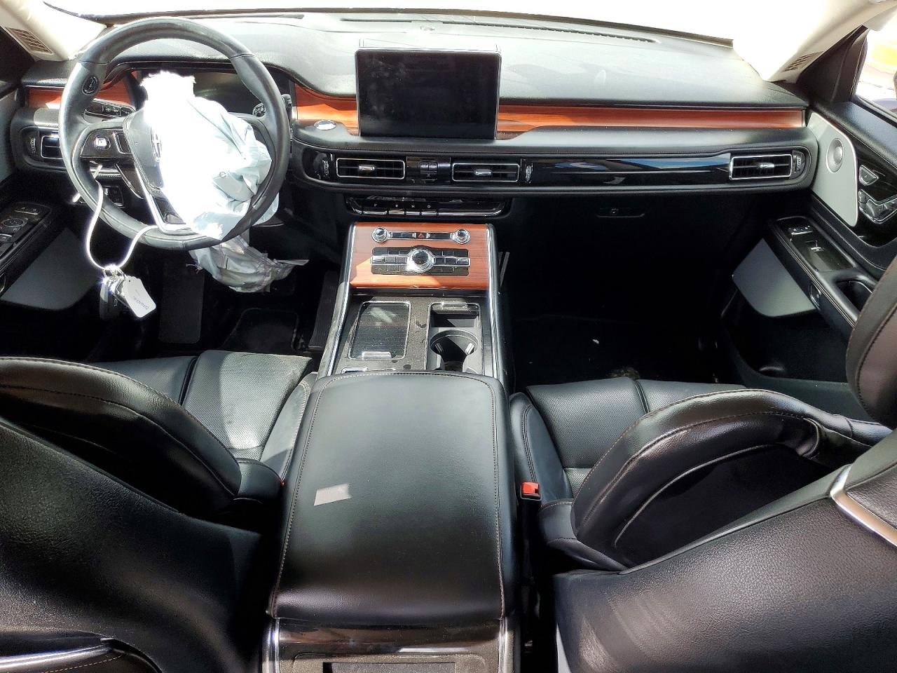 2021 LINCOLN AVIATOR GRAND TOURING photo 8