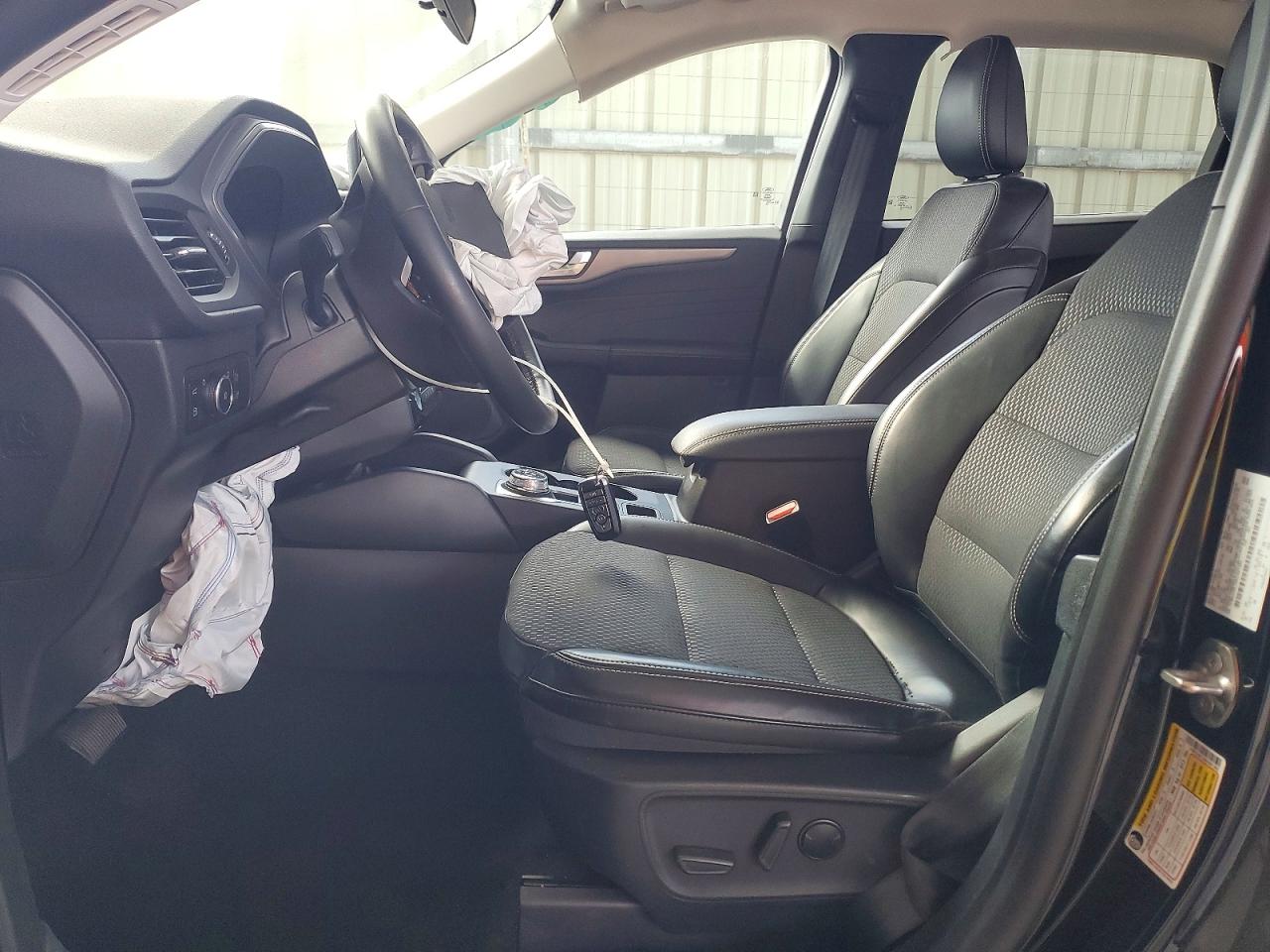 2025 FORD ESCAPE photo 7