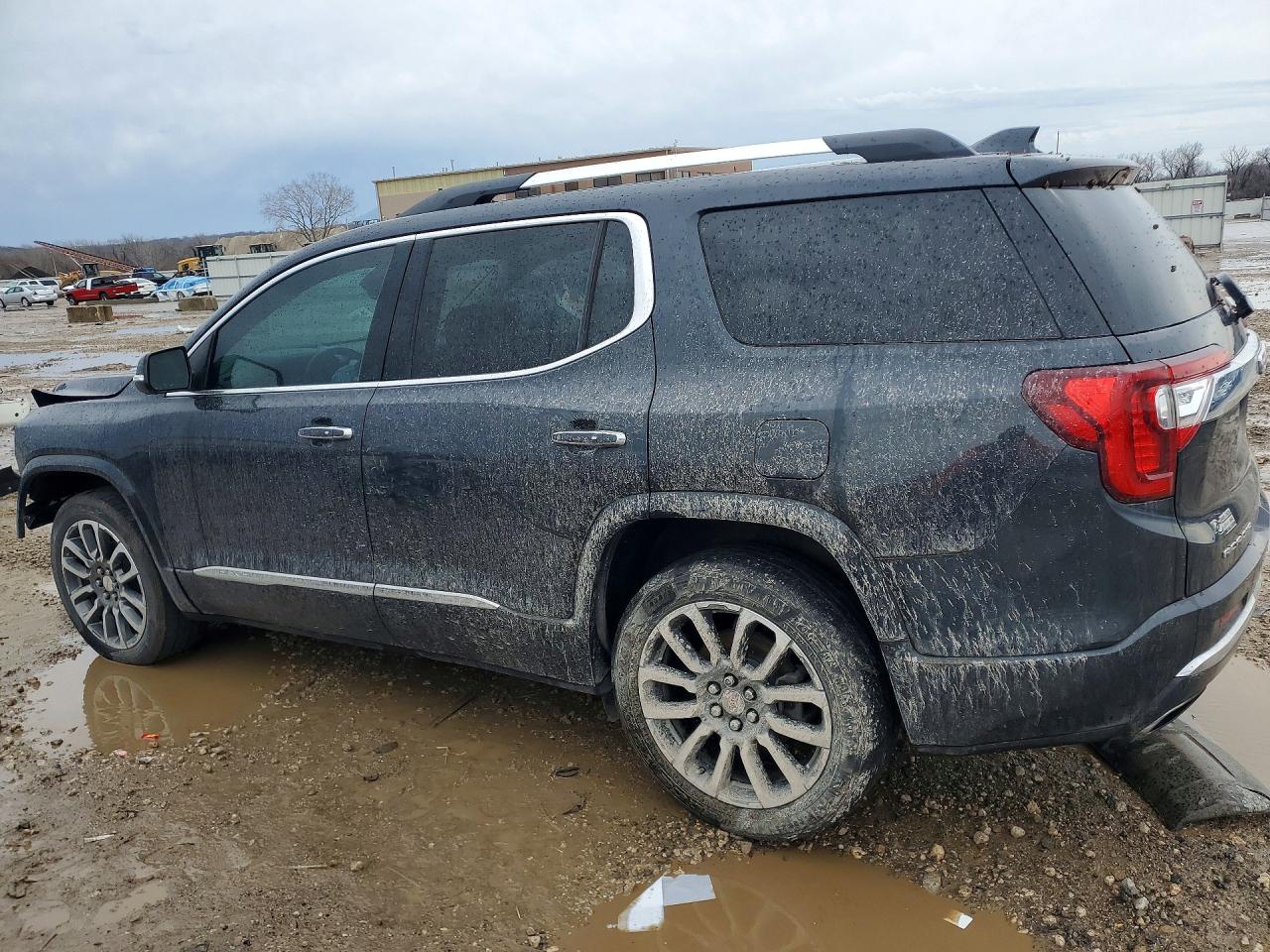 2021 GMC ACADIA DENALI photo 4