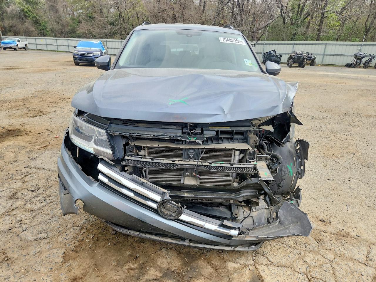 2021 VOLKSWAGEN TIGUAN SE photo 13
