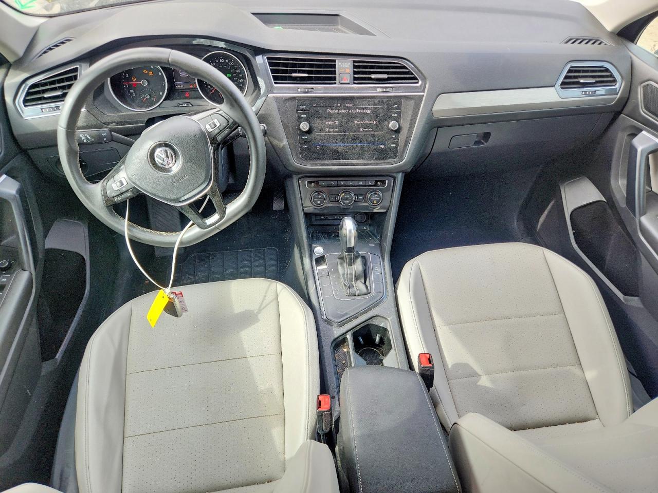 2021 VOLKSWAGEN TIGUAN SE photo 22