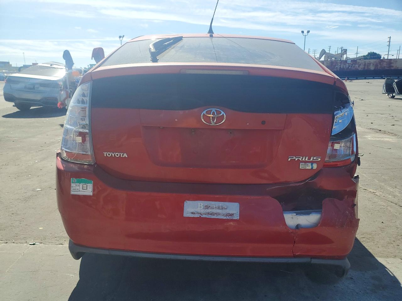 2008 TOYOTA PRIUS BASE photo 11