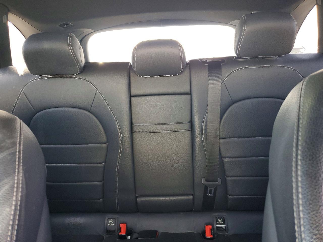 2018 MERCEDES-BENZ GLC 300 photo 10