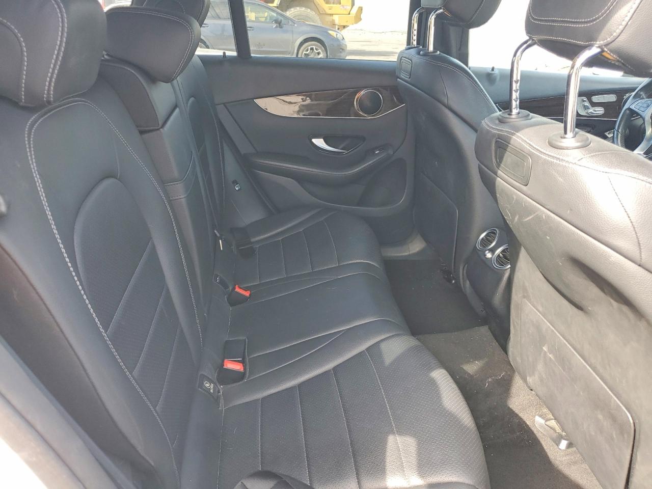 2018 MERCEDES-BENZ GLC 300 photo 11