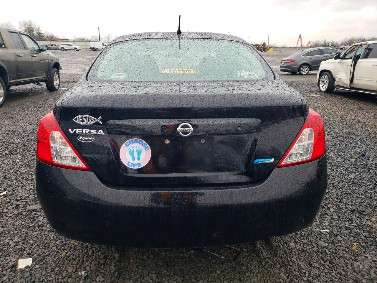 2012 NISSAN VERSA 1.6 S photo 11