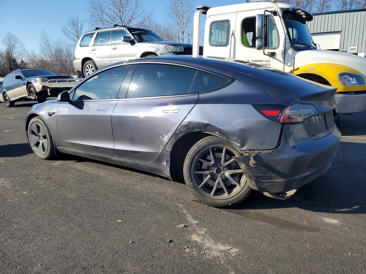 2022 TESLA MODEL 3 photo 4