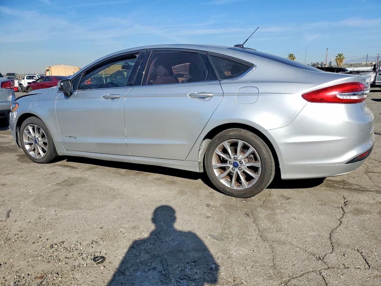 2017 FORD FUSION SE HYBRID photo 4