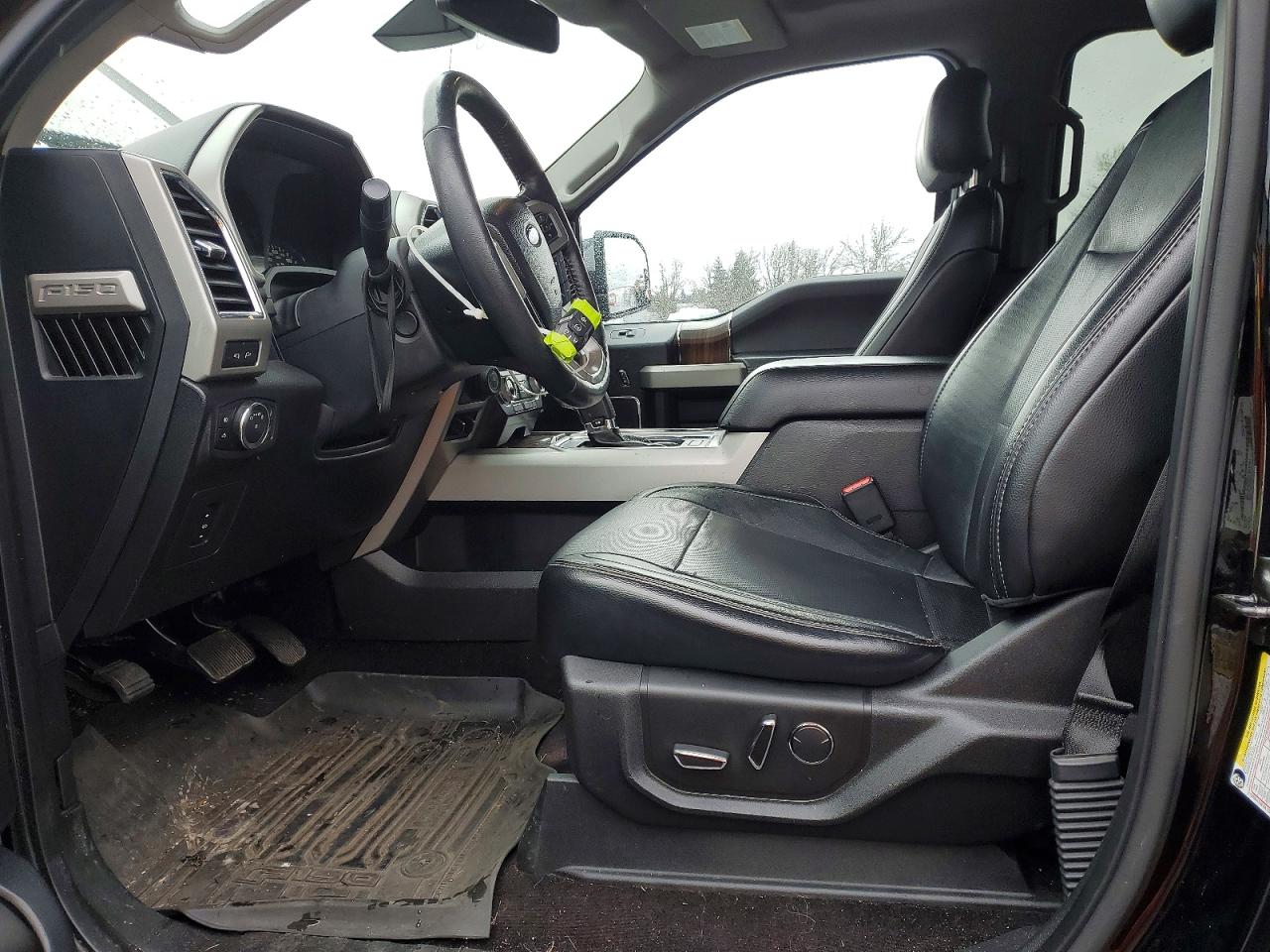 2017 FORD F150 photo 13