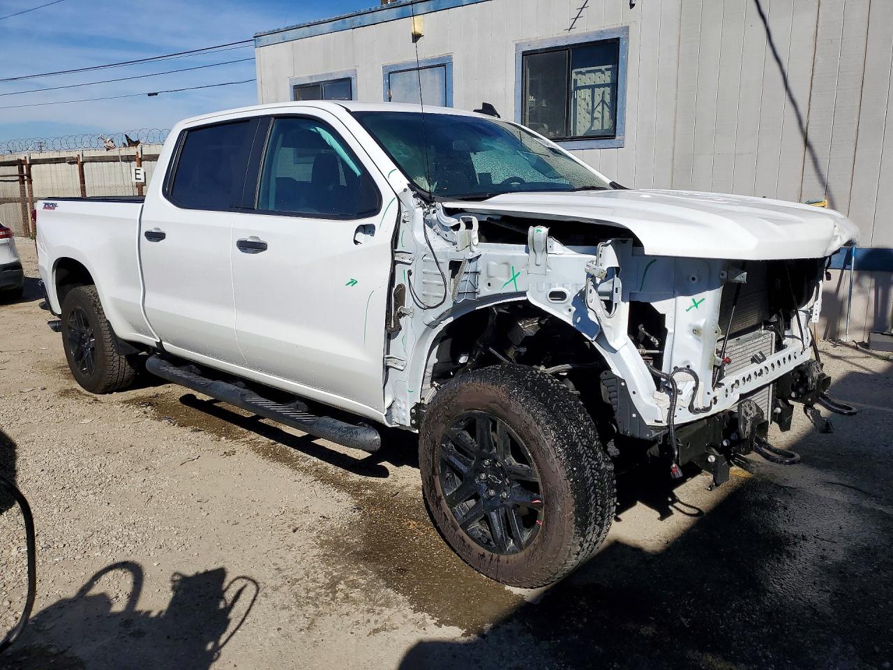 2025 CHEVROLET SILVERADO K1500 TRAIL BOSS CUSTOM photo 4
