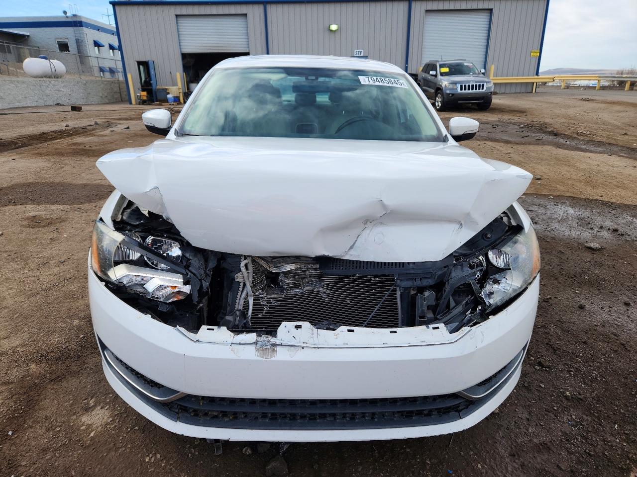 2014 VOLKSWAGEN PASSAT SE photo 13