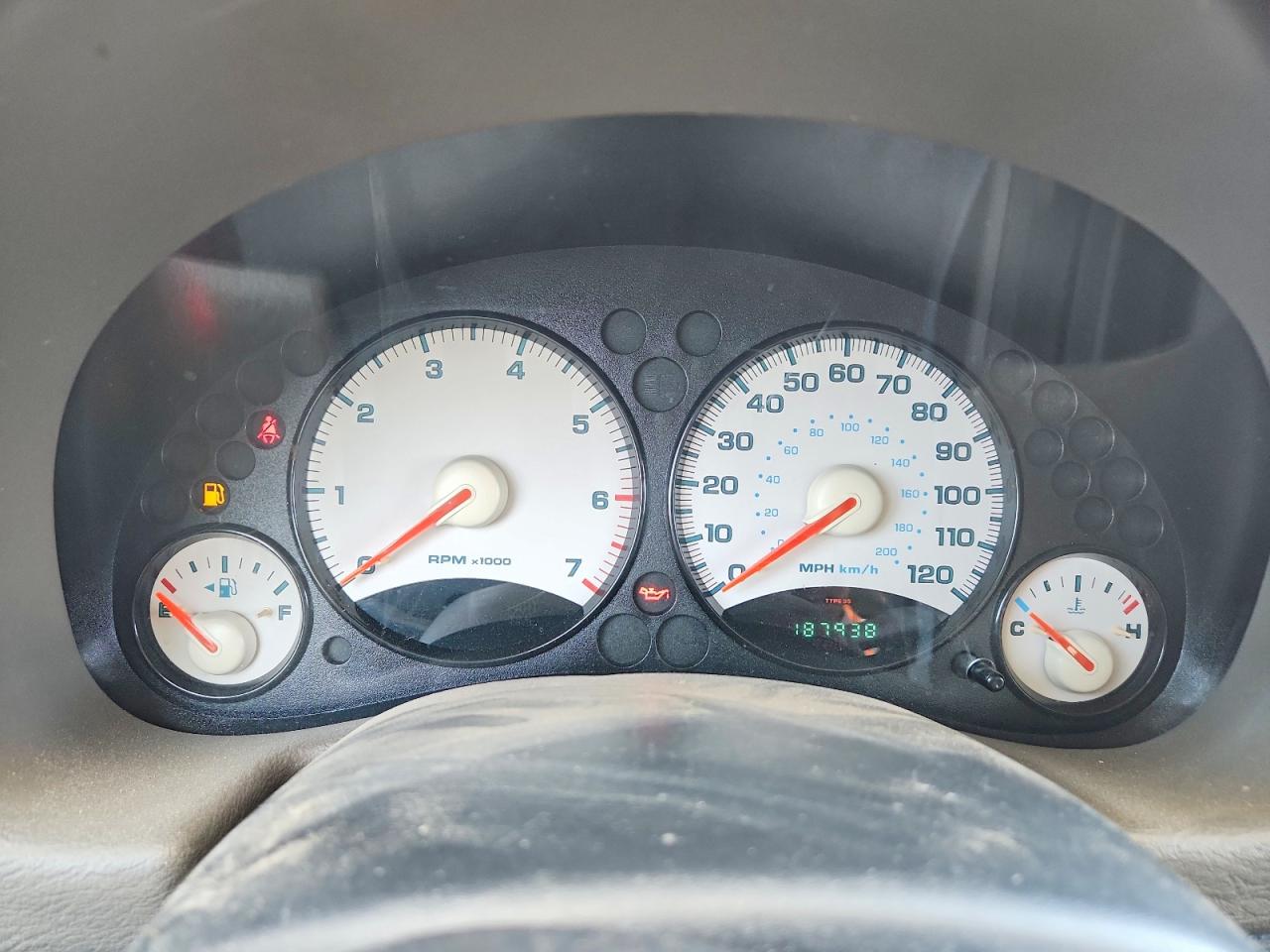 2002 JEEP LIBERTY SPORT photo 17