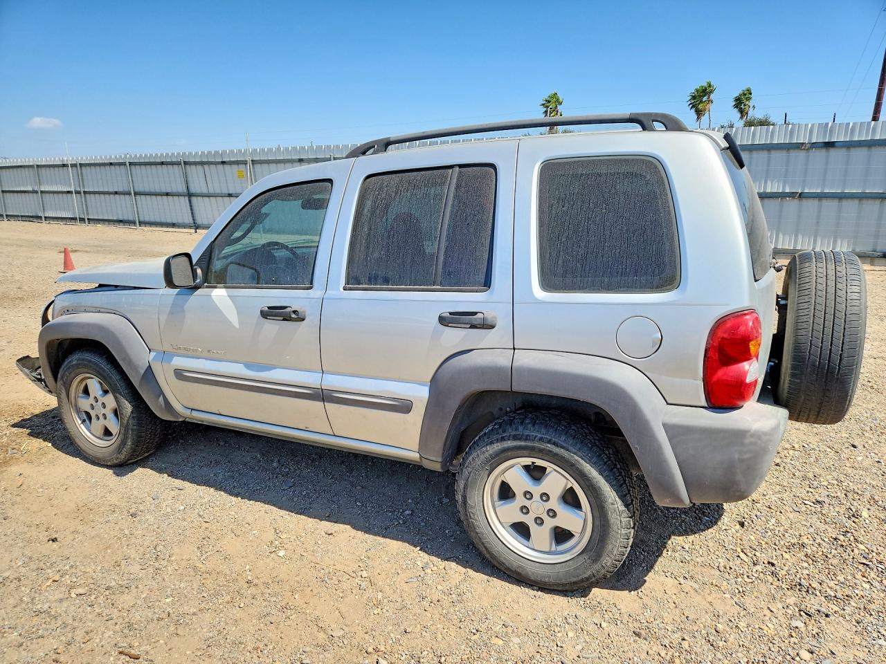 2002 JEEP LIBERTY SPORT photo 3