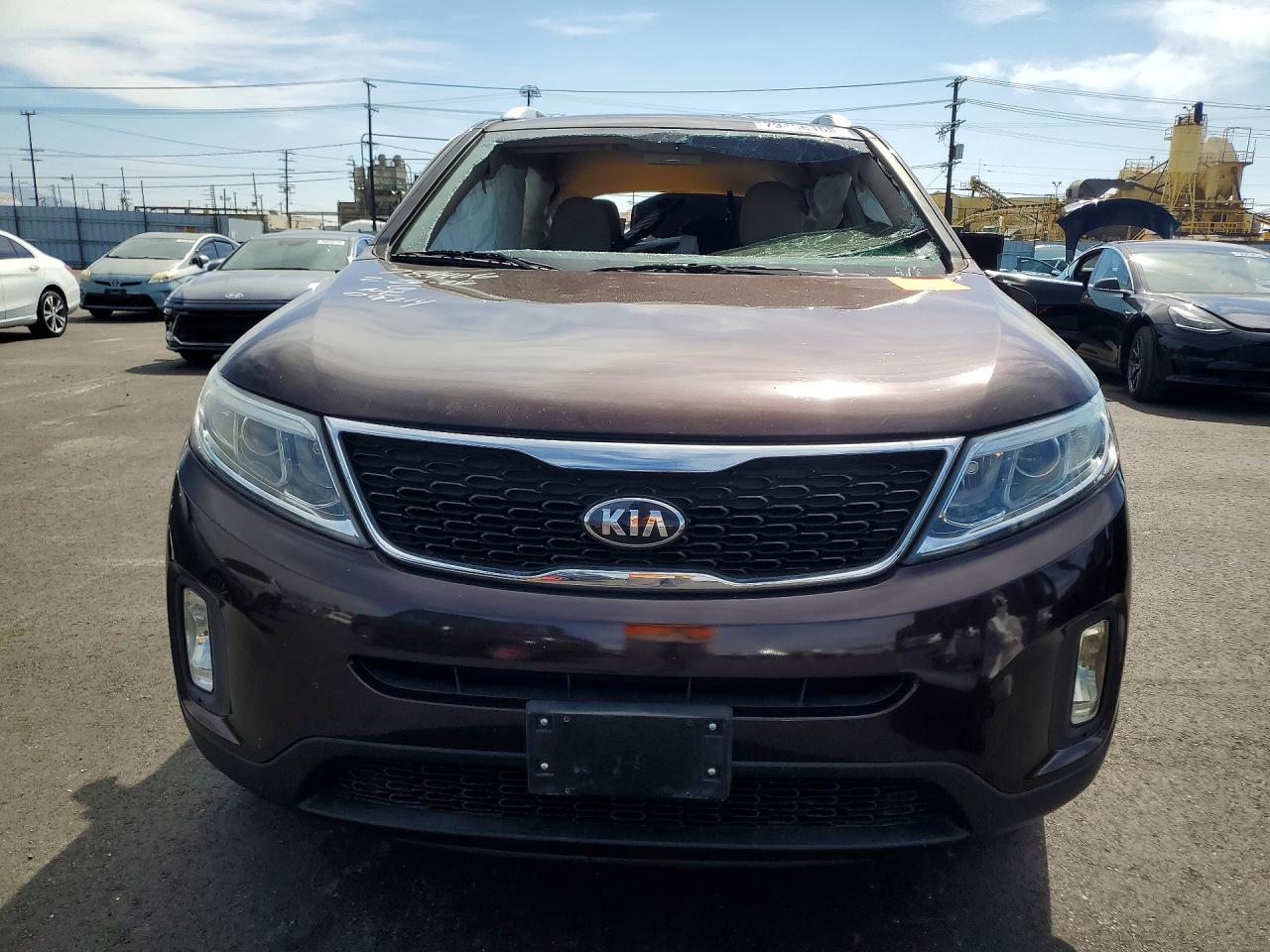2014 KIA SORENTO photo 9
