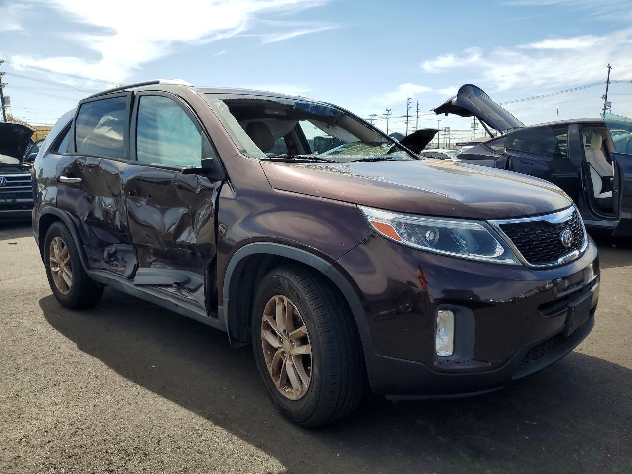 2014 KIA SORENTO photo 7