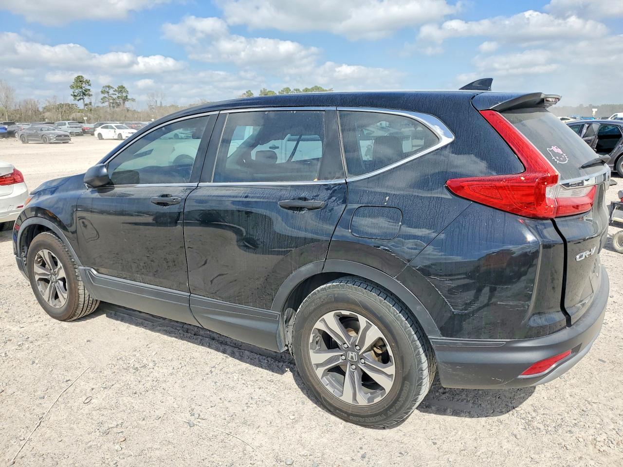 2017 HONDA CR-V photo 2
