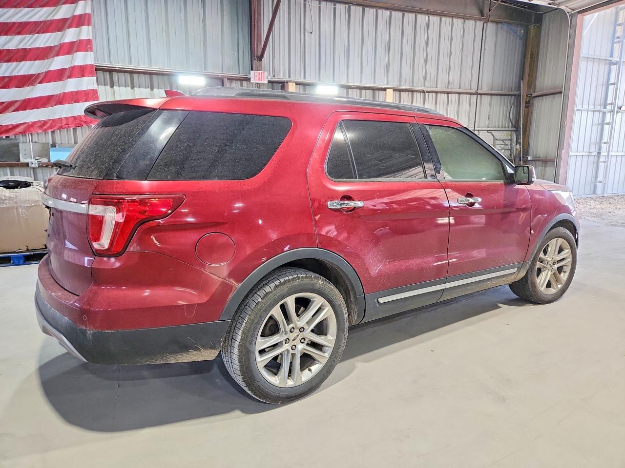 2017 FORD EXPLORER photo 5
