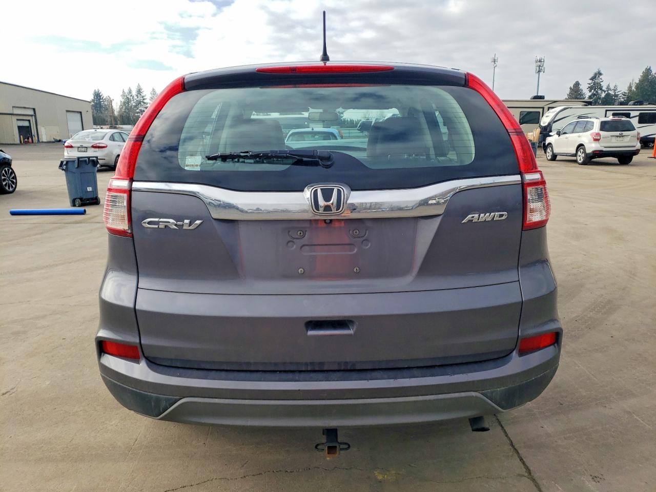 2015 HONDA CR-V LX photo 6