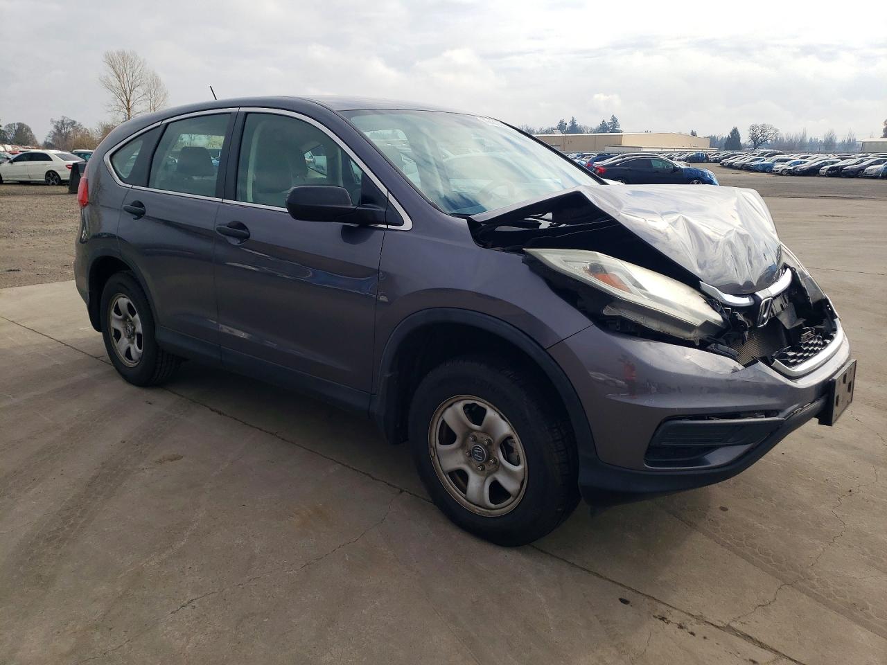 2015 HONDA CR-V LX photo 4