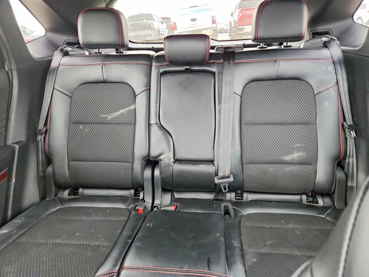 2025 FORD ESCAPE ST LINE photo 10